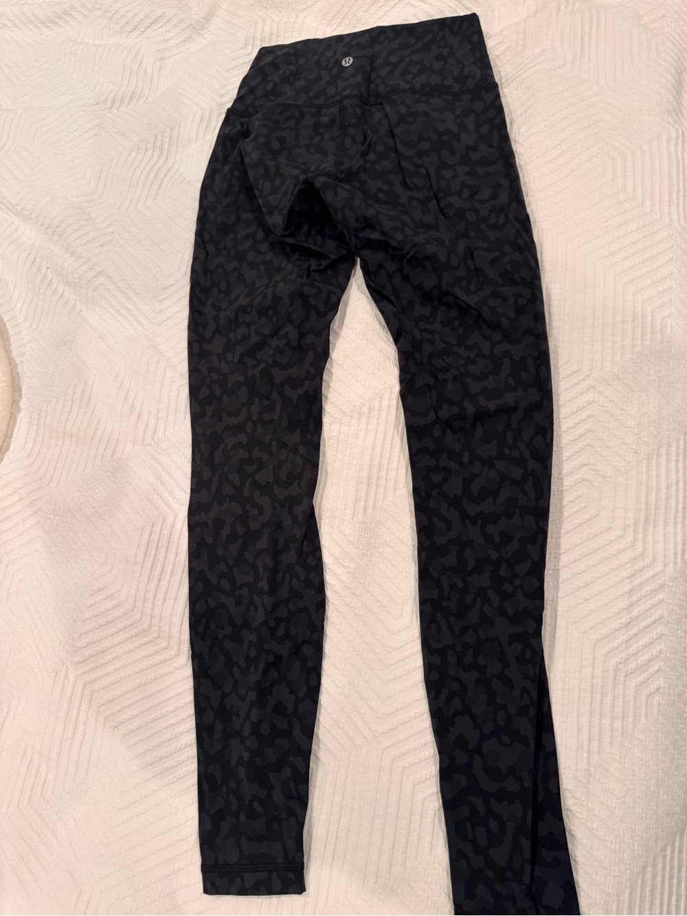 lululemon athletica women’s Black Subtle Camo Joggers